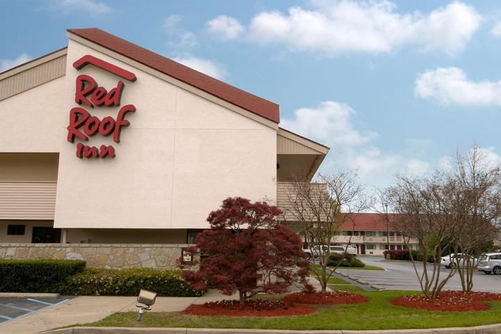 Pet Friendly Red Roof Inn Florence Civic Center