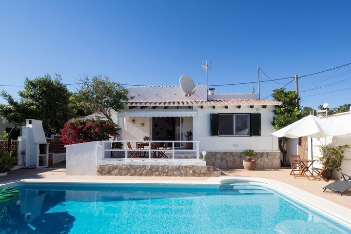Pet Friendly Charming Villa with Private Pool