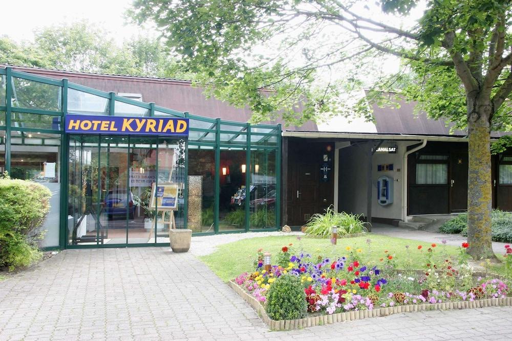 Pet Friendly Hotel Kyriad Reims Est Parc Des Expositions