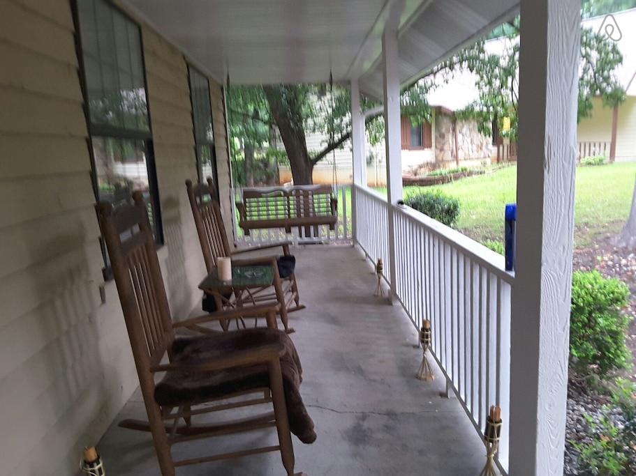 Locust Grove Airbnb Rentals Pet Policy