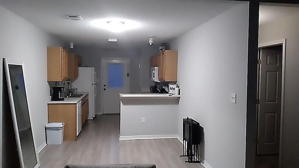 Cozy Condo Navarre 5 Min from Beach Pet Policy