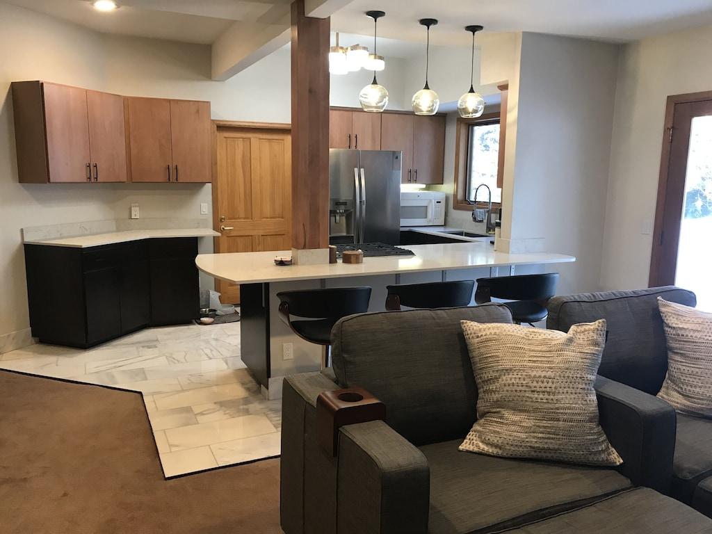 1/1 Steamboat Springs Apartment Pet Policy