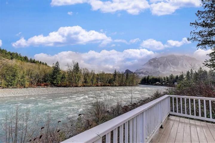 Pet Friendly Vacation Rentals In Gold Bar Wa Bringfido Pet Friendly Vacation Rentals In Gold Bar Wa Bringfido