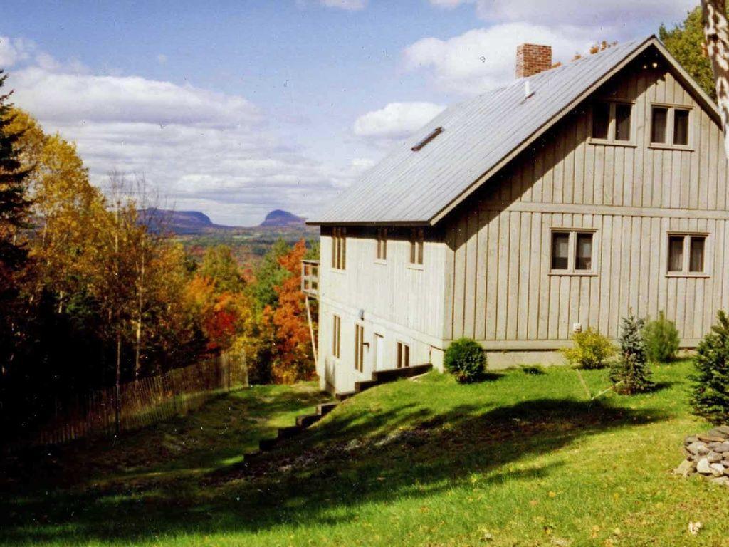 Pet Friendly Vacation Rentals In Burke Vt Bringfido