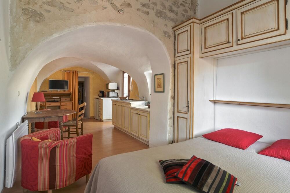 Pet Friendly La Magnanerie - Studio