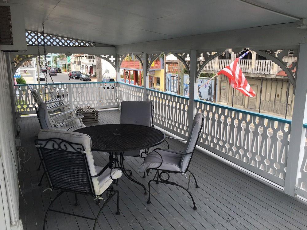 pet-friendly-hotels-in-cedar-key-fl-bringfido