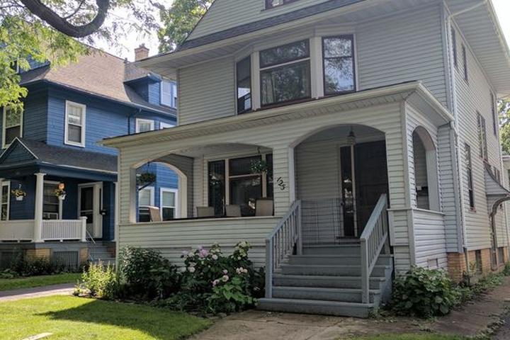 Pet Friendly Vacation Rentals In Rochester Ny Bringfido