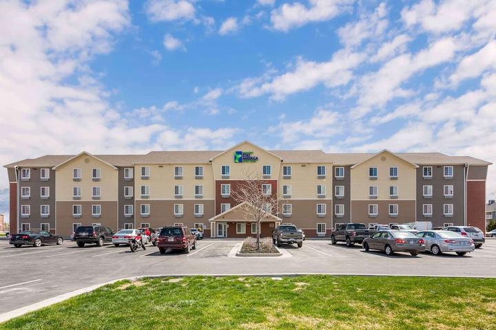 Pet Friendly Extended Stay America Select Suites Ogden