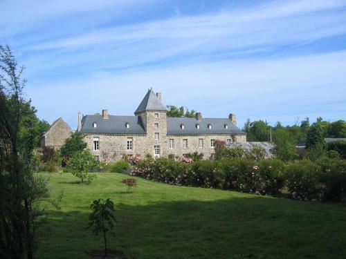 Pet Friendly Chambres d'Hôtes Château de Bonabry