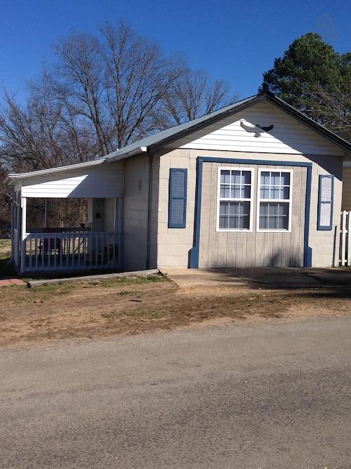 Poplar Bluff Airbnb Rentals Pet Policy