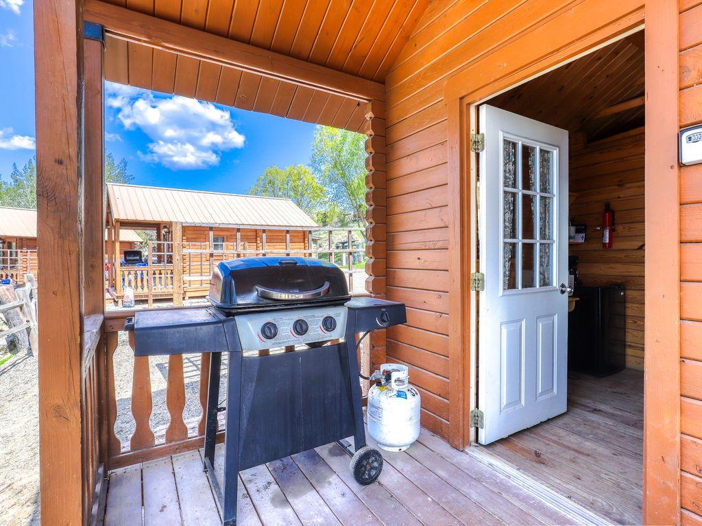 Pet Friendly VRBO Coulee Dam