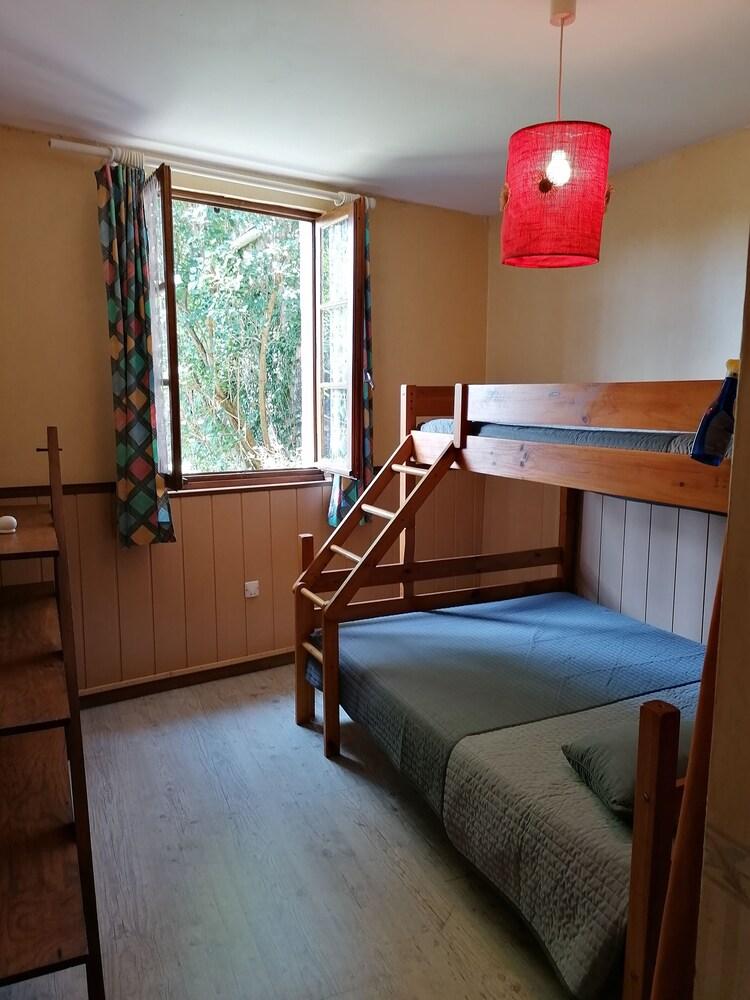 Pet Friendly Cottage in the Countryside