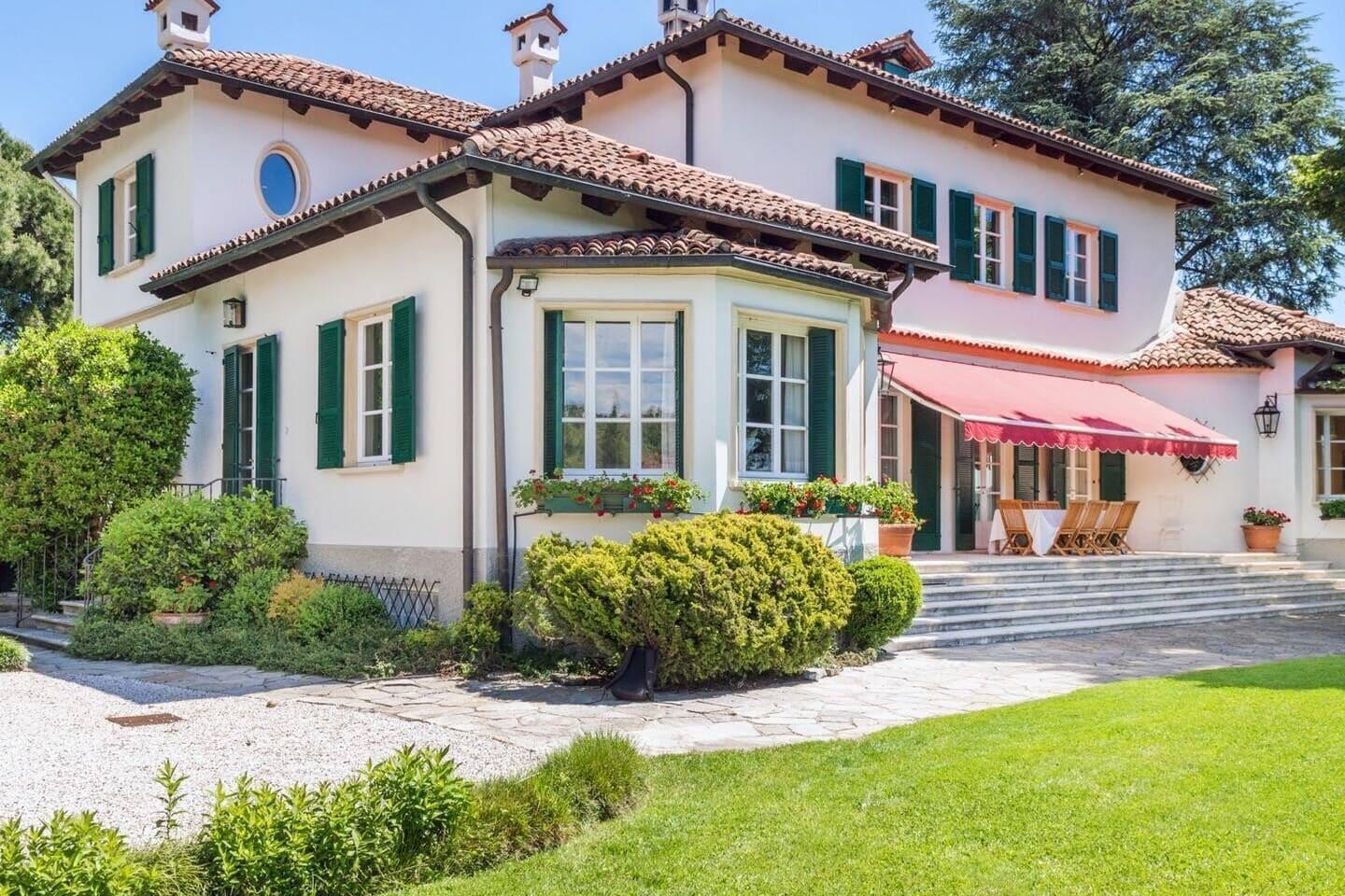 Pet Friendly Stunning 6BR Private Villa with Pool Near Venice