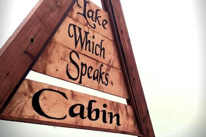 Pet Friendly Lake Which Speaks Cabin