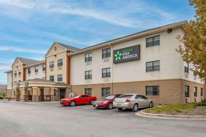 Pet Friendly Extended Stay America Suites Milwaukee Wauwatosa