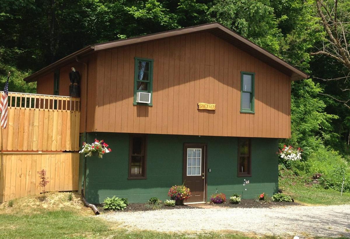 Sandy Run Cabin - Hocking Hills Oh Pet Policy
