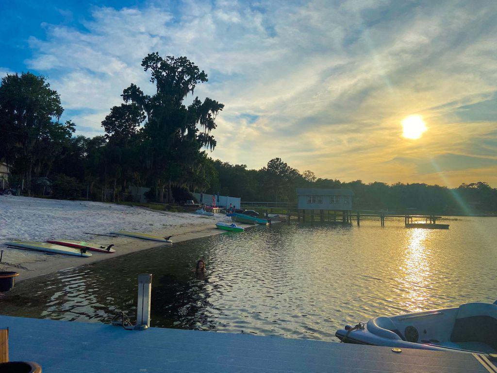 Cowpen Lake Pet Policy