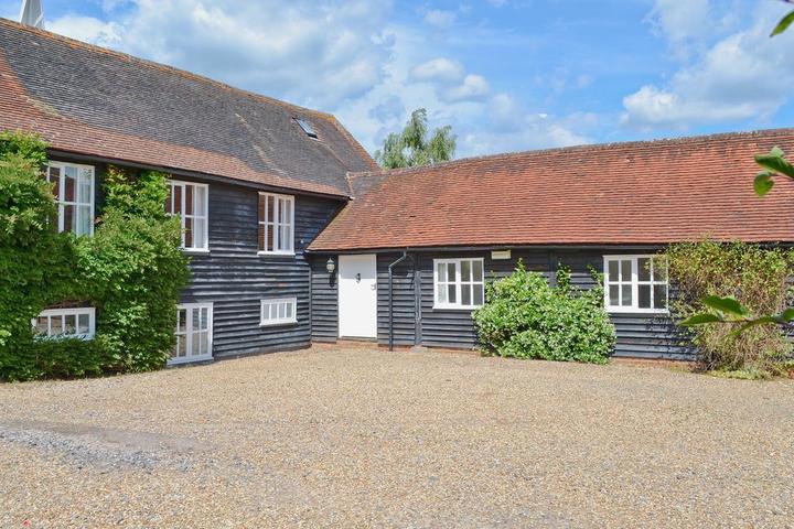 Pet Friendly VRBO Oxted
