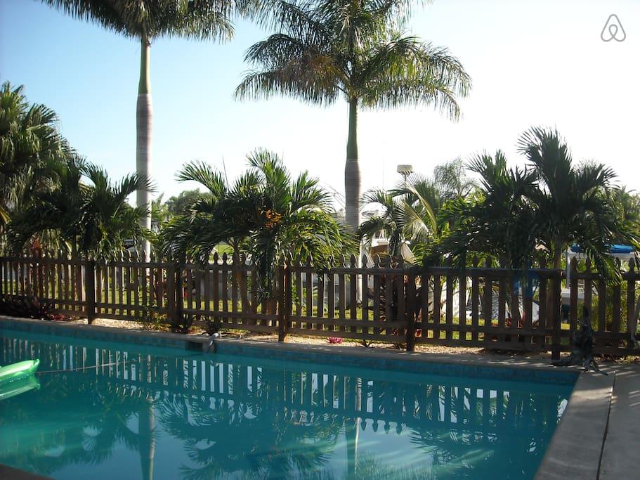 Browse our Selection of Cape Coral Vacation Rentals Pet Friendly