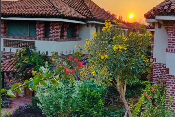Pet Friendly Durgapur Airbnb Rentals