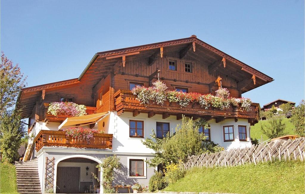 Pet Friendly Awesome Home in Flachau with Wifi