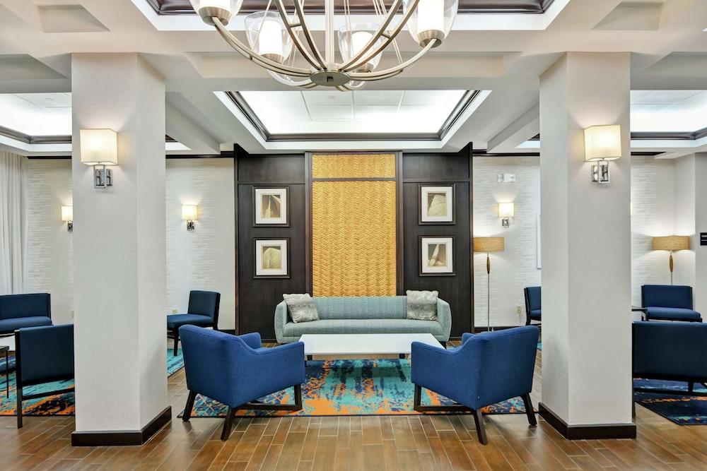 Pet Friendly Hampton Inn & Suites Boynton Beach