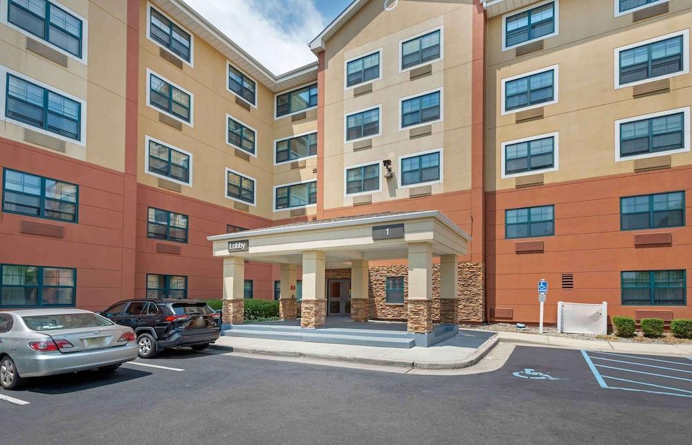 Pet Friendly Extended Stay America Suites Secaucus Meadowlands