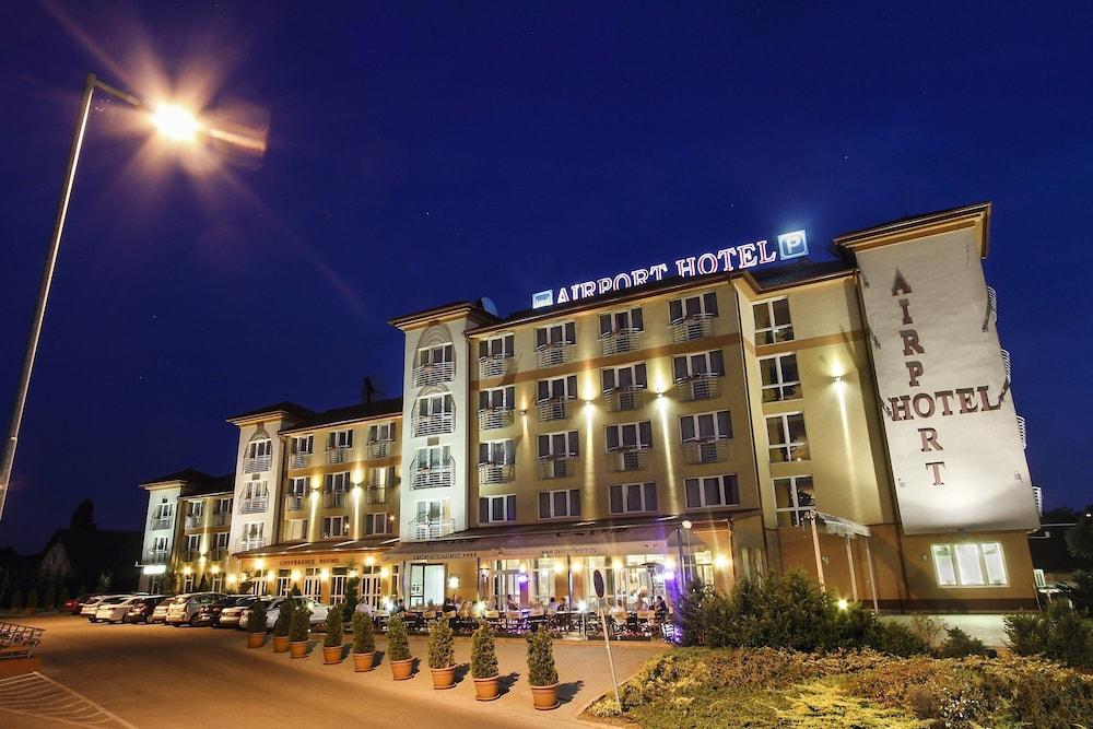 Pet Friendly Airport Hotel Budapest