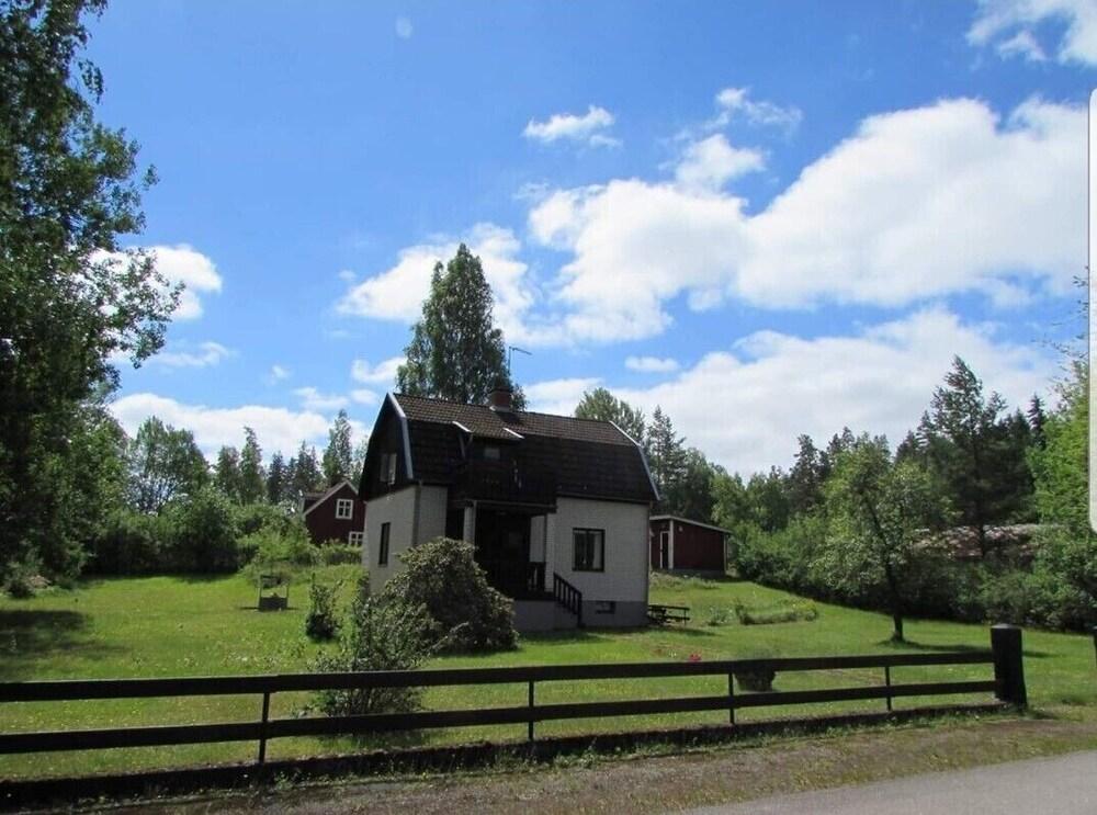 Pet Friendly Solvillan Tom's Lilla Hus