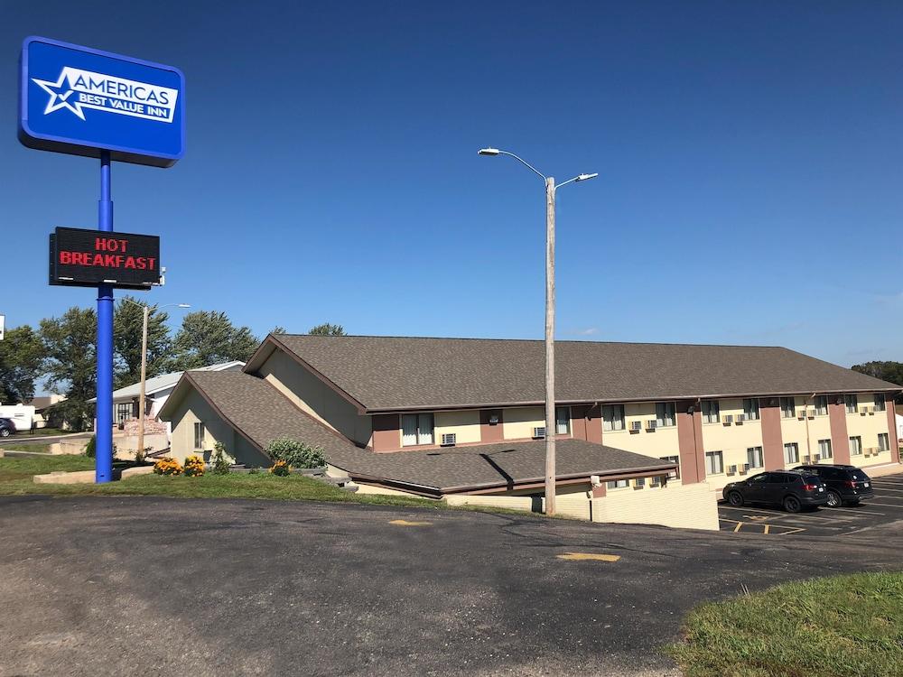 Pet Friendly Hotels in Beatrice NE BringFido