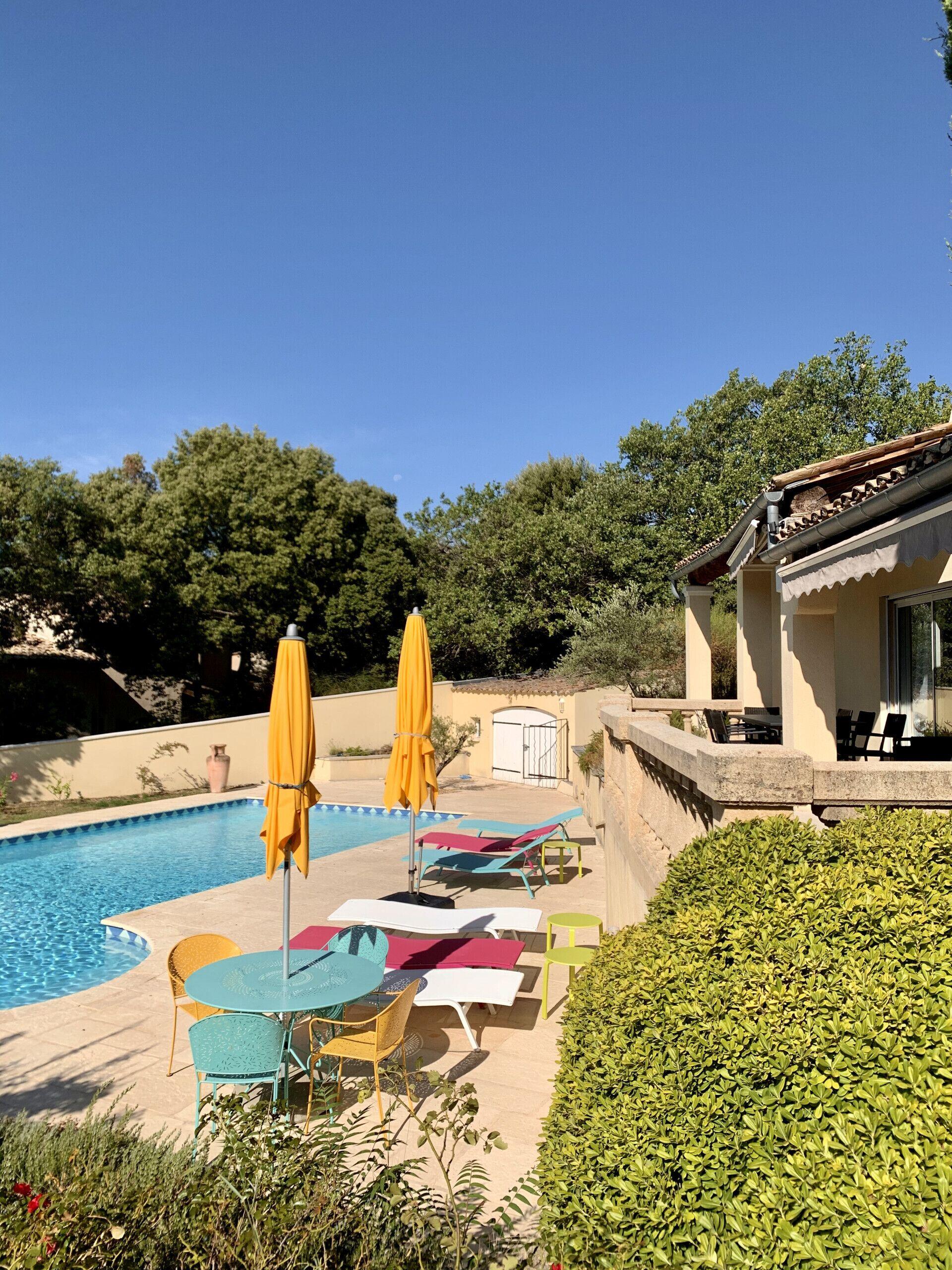 Pet Friendly Provençal Villa With Large Swimming Pool