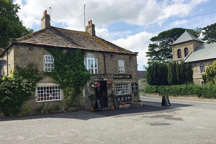 Pet Friendly Old Coach House at the Golden Lion