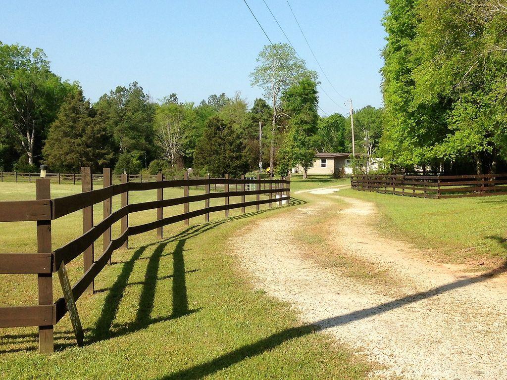 VRBO Tignall Pet Policy