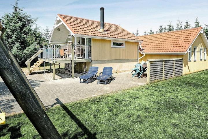 Pet Friendly Cozy Holiday Home in Skjern With Sauna
