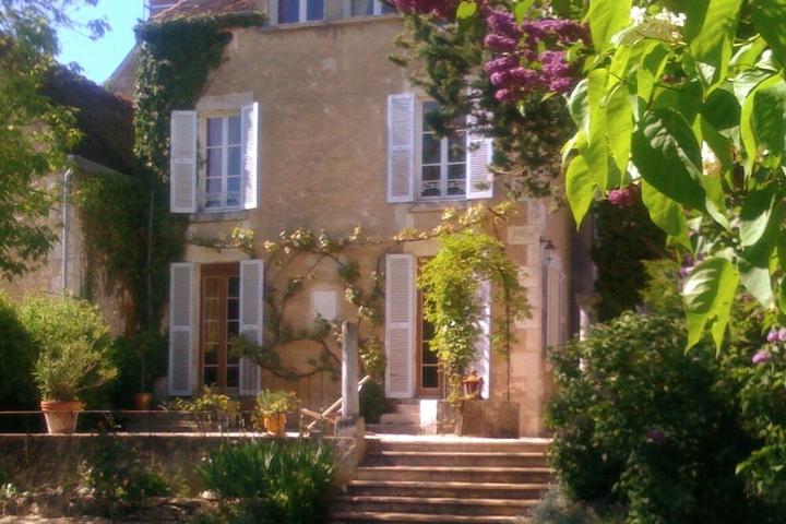 Pet Friendly Beautiful 1850 Maison Bourgeois with Private Pool