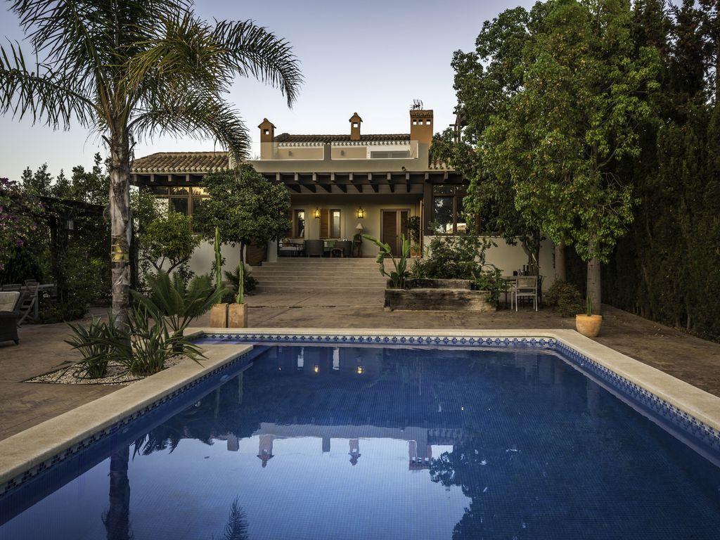 Pet Friendly Hotels In La Manga Club Es Bringfido