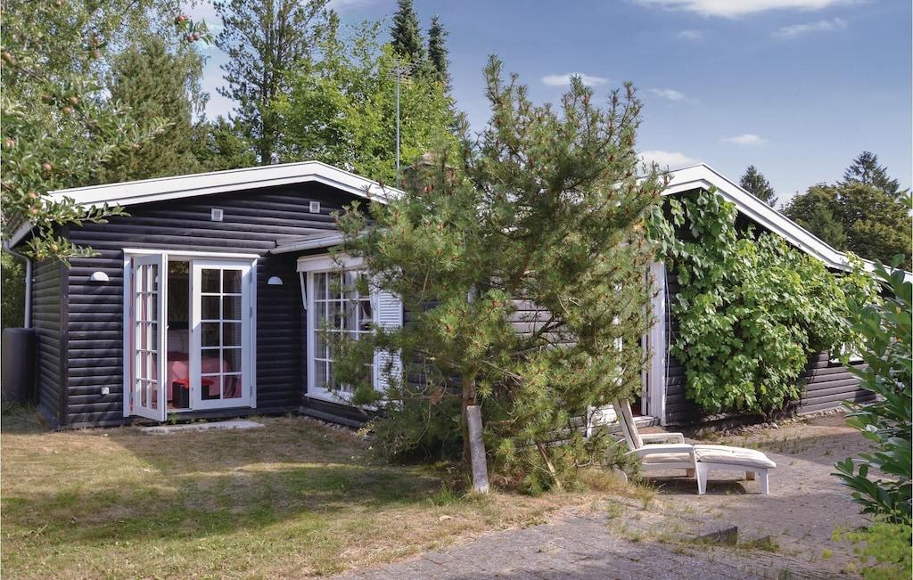 Pet Friendly Amazing 3BR Home in Hornbæk with WiFi