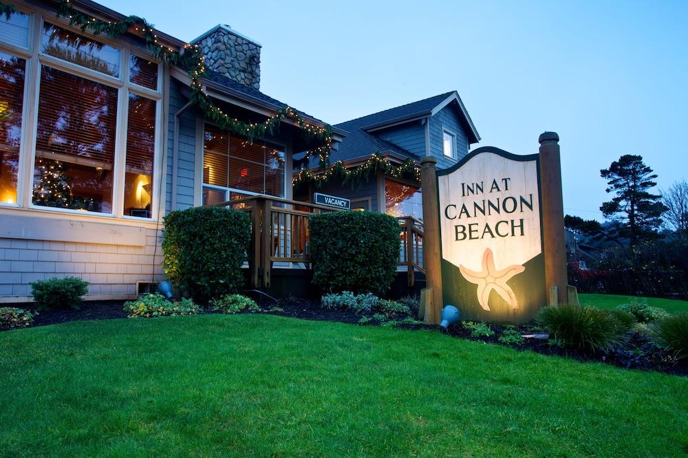Inn at Cannon Beach Pet Policy