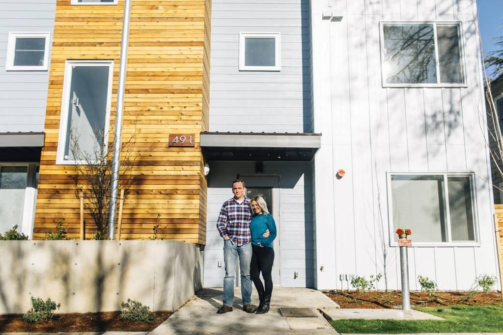 Eugene Airbnb Rentals Pet Policy