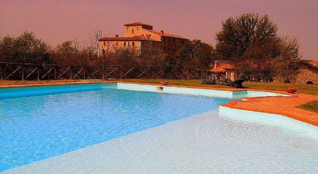 eleanorcliffedesigner: Pet Friendly Hotel Pekin Il