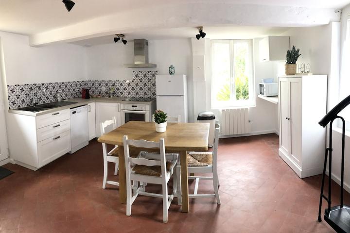 Pet Friendly Pretty 2-Bedroom House in Le Fay-Saint-Quentin