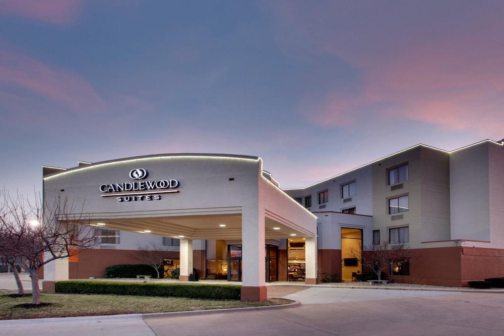 Pet Friendly Candlewood Suites Wichita East an IHG Hotel