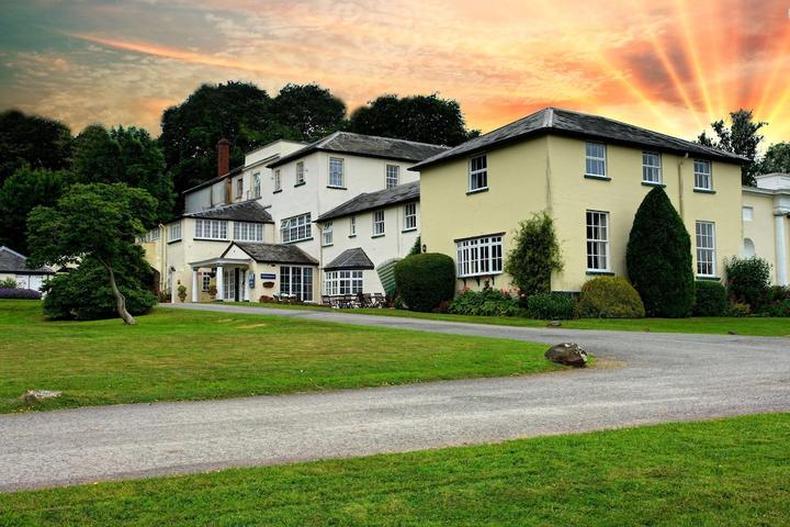 Pet Friendly Best Western Exeter Lord Haldon Country Hotel