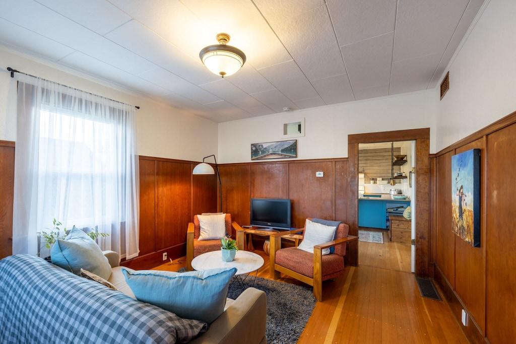 Cozy Cumberland Oasis Pet Policy