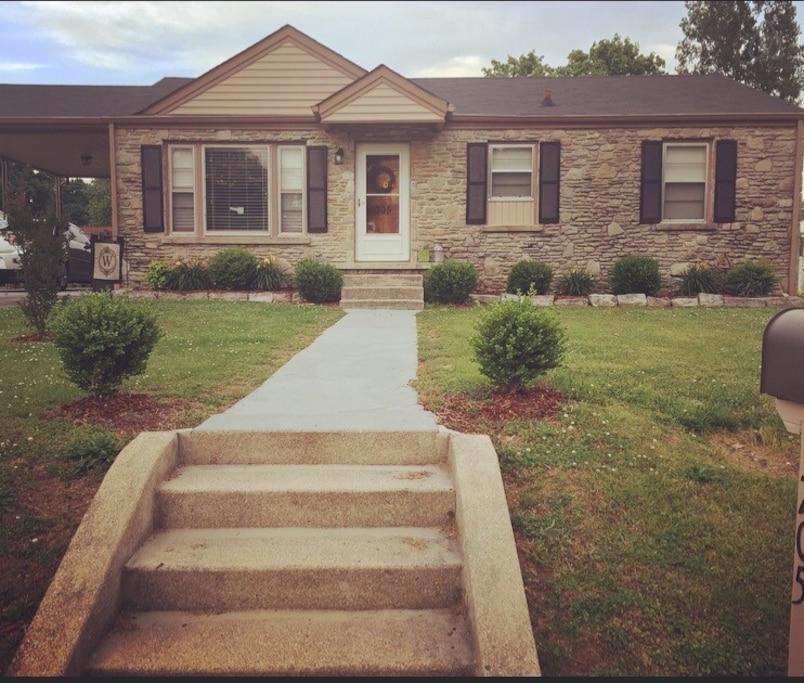 Fayetteville Airbnb Rentals Pet Policy