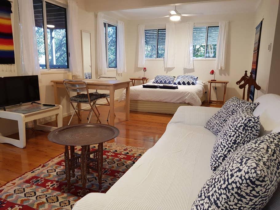 Pet Friendly Noosa Heads Airbnb Rentals