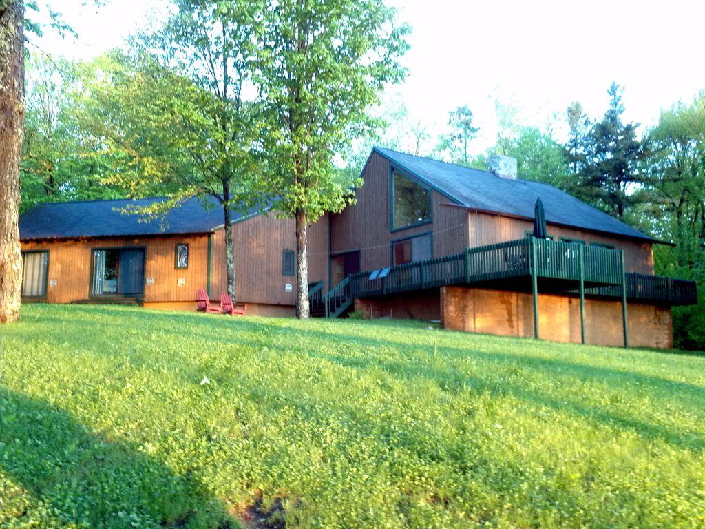 Chazy Lake HomeAway Rentals Pet Policy