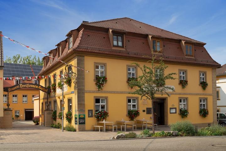 Pet Friendly Hotel & Brauereigasthof Drei Kronen