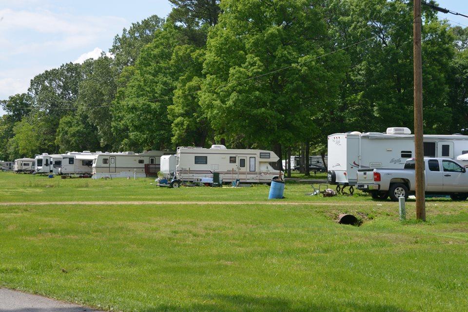 Aqualand on the Potomac Campground Pet Policy