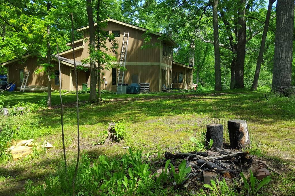 Albany Airbnb Rentals Pet Policy